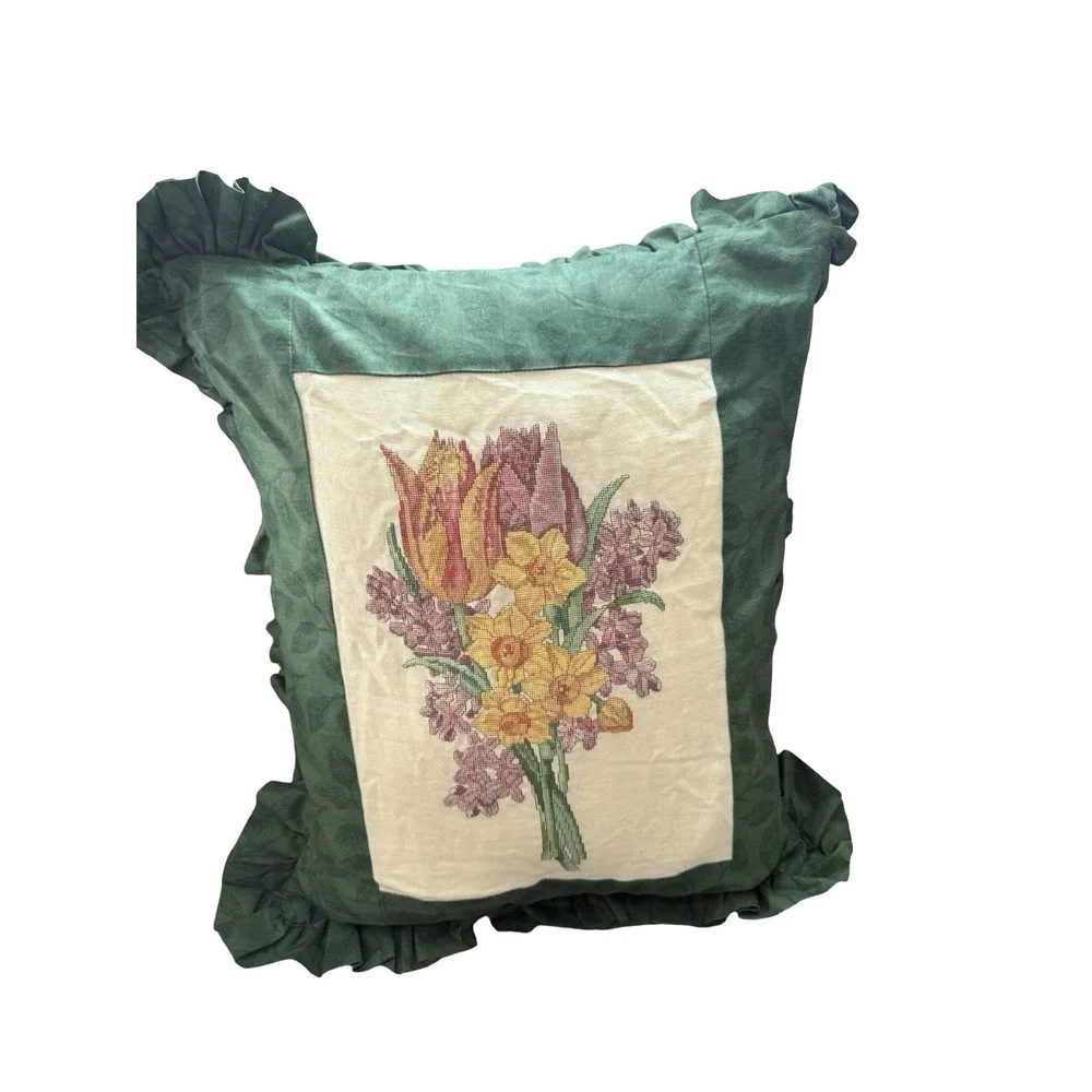 Vintage Handmade decorative pillow needlepoint‎ floral bouquet green grandmacore